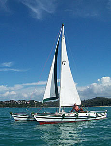 yacht charter on Hitia 24